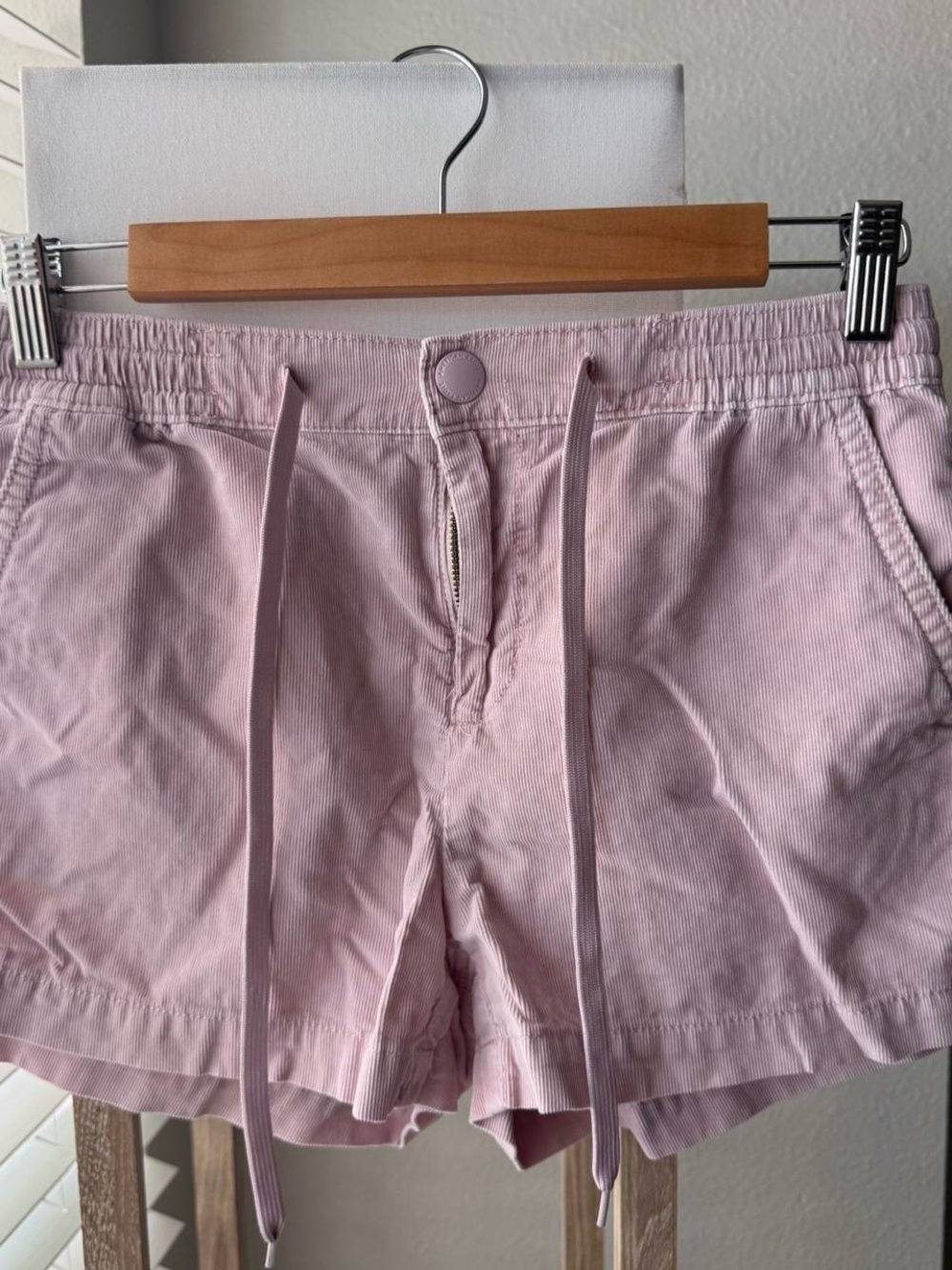 American Eagle Women's Light Pink Drawstring Cotton Shorts